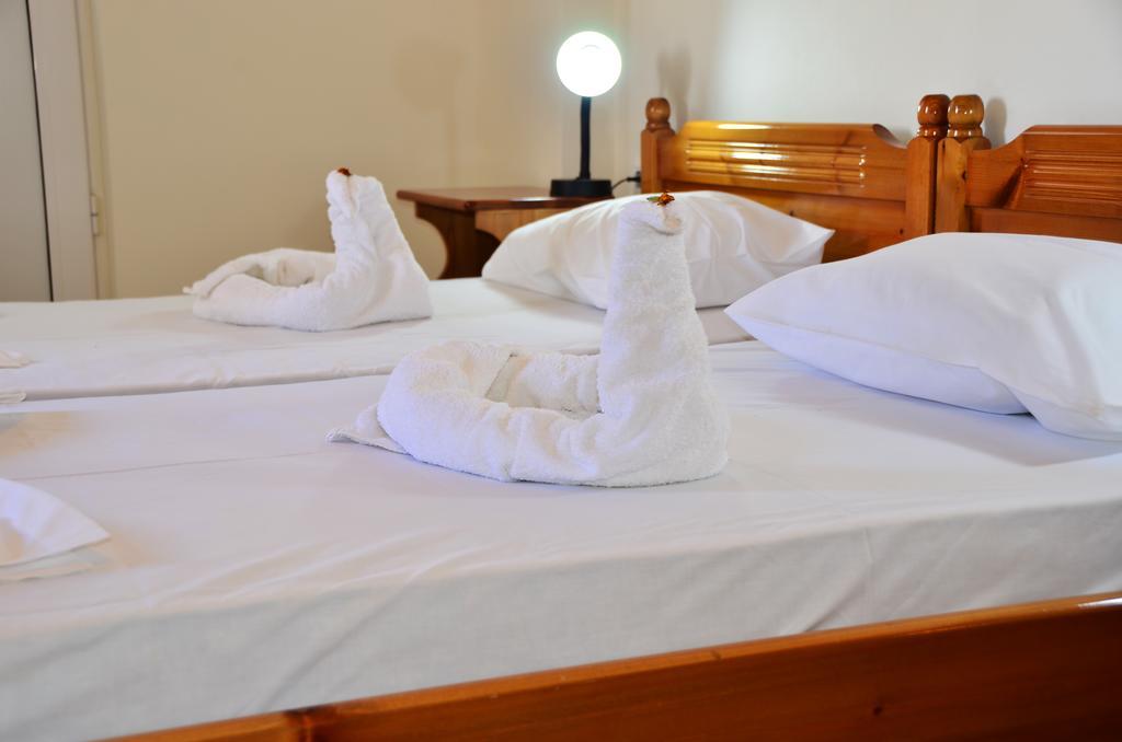 Georgias Apartments Haraki Chambre photo