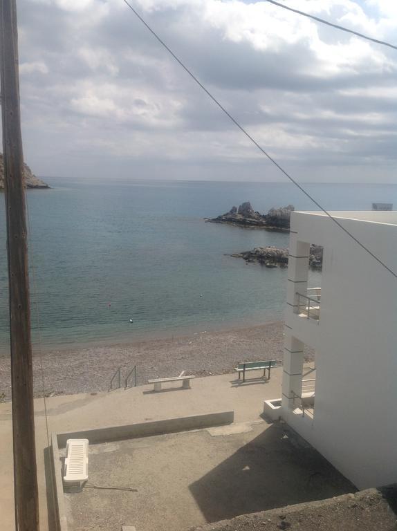 Georgias Apartments Haraki Extérieur photo