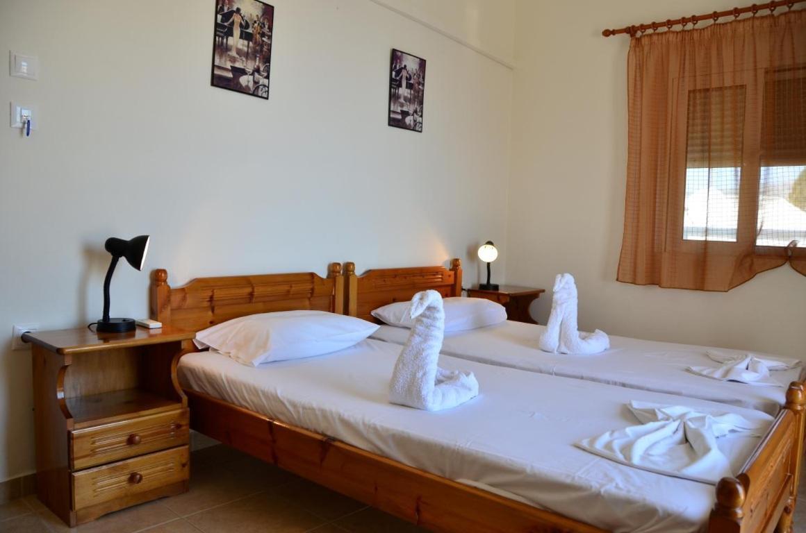 Georgias Apartments Haraki Chambre photo