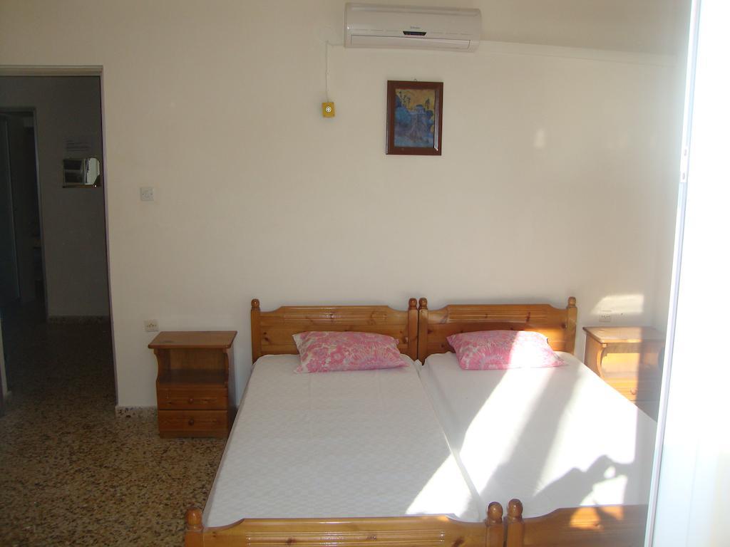Georgias Apartments Haraki Extérieur photo